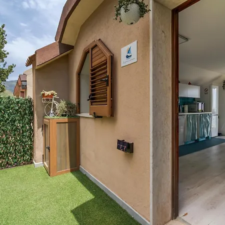 La Goccia Sul Mare *